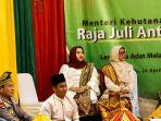 Bupati-Bengkalis-Hadiri-Upacara-Adat-Tepuk-Tepung-Tawar.jpg