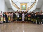 Bupati-Bengkalis-Kasmarni-bersilaturahmi-dengan-ketua-beserta-jajaran.jpg