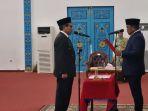 Bupati-Pelalawan-H-Zukri-resmi-melantik-Tengku-Zulfan-sebagai-Penjabat-Pj-Sekretaris-Daerah.jpg