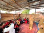 Bupati-kampar-tinjau-smp-negeri-10-tambang.jpg