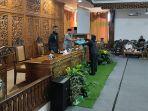 DPRD-Kuansing-Gelar-Rapat-Paripurna-Pandangan-Fraksi-Terhadap-Ranperda-APBD-2025.jpg