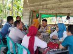 Dengarkan-Curhat-Warga-Kapolsek-Gaung-Inhil-Riau-Akan-Aktifkan-Kembali-Siskamling.jpg