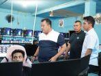 Direktur_Reskrimsus_Polda_Riau_Gerebek_Lokasi_Pembuatan_Judi_Online.jpg