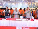Ekspos-hasil-pelaksanaan-Operasi-Pekat-yang-digelar-oleh-Polda-Riau-dan-jajaran.jpg
