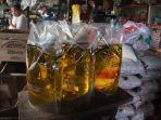 FOTO_Penjualan_Minyakita_di_Pasar_Kota_Pekanbaru_4.jpg