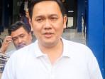 Farhat-Abbas-menggugat-Roy-Suryo-cs-terkait-dugaan-pencemaran-nama-baik.jpg