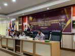 KPU-Riau-resmi-selesai-menggelar-pleno-penghitungan-hasil-PSU-Rohul.jpg
