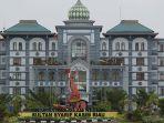 Kampus-UIN-SUska-Riau-pencemaran-nama-baik-rektor.jpg