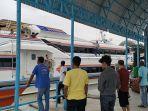 Kapal_Batam_Jet_Bersandar_di_Pelabuhan_BSL_Bengkalis.jpg