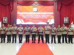 Kapolda-Riau-Irjen-Herry-Heryawan-bersama-PJU-dan-Kapolres-sertijab.jpg