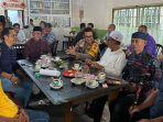 Kapolres-Inhil-AKBP-Budi-Setiawan-ngopi-bareng.jpg