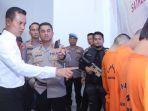 Kapolres-Inhil-AKBP-Farouk-Oktora-memimpin-ekspose-kasus-yang-digelar-Polres.jpg