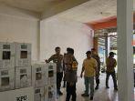 Kapolres-Inhil-gudang-logistik-PPK.jpg
