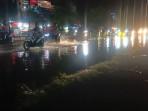 Kawasan-Jalan-HR-Soebrantas-Panam-Pekanbaru-tergenang-air.jpg
