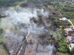Kebakaran-dekat-pemukiman-warga-desa-salo-timur-Kabupaten-Kampar.jpg