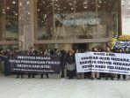 Kemendikti-saintek-didemo.jpg