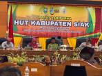 Kepala-Disnaker-Riau-Ronni-Rakhmat-mewakili-Gubri-Abdul-Wahid.jpg