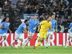 Kiper-Lazio-Ivan-Provedel-mencetak-gol-di-gawang-Atletico-Madrid.jpg