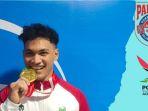 Lifter-angkat-berat-Riau-Andre-Satria.jpg