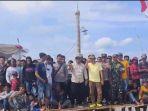 Lomba-Pacu-Pompong-di-Desa-Sungai-Luar-Kecamatan-Batang-Tuaka.jpg