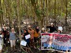 Dari Akar Tumbuh Harapan, Mahasiswa KKN MBKM FK Unri Hijaukan Pesisir Dumai dengan Menanam Mangrove