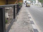 Pagar_Besi_di_Bawah_Flyover_Sudirman_Pekanbaru_Terus_Berkurang.jpg