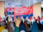 Paslon-AMan-Akan-Berikan-Solusi-Banjir-dan-Bantuan-Modal-Usaha-bagi-Warga-Sail.jpg