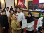 Penyerahan_SK_PPPK_Bengkalis_oleh_Bupati_Kasmarni__Selasa_pagi.jpg