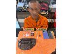 Seorang-pria-berinisial-WDM-45-ditangkap-Sat-Res-Narkoba-Polres-Inhil.jpg
