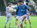Skuad_PSPS_Riau_menjalani_latihan_di_Medan_jelang_laga_menantang_Sada_Sumut.jpg