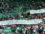 Suporter-Celtic-kibarkan-bendera-Palestina-saat-lawan-Kilmarnock-di-Glasgow.jpg