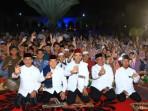 Ustadz-Abdul-Somad-UAS-bersama-Bupati-Rohul-Anton.jpg