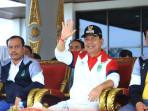 Wabup-Rohul-Syafrudin-Poti-menyapa-hadirin-dalam-giat-Popda-2025.jpg
