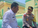 Wakapolri-Komjen-Pol-Agus-Andrianto-duduk-dengan-Gubernur-Kepri-Ansar-Ahmad.jpg