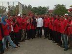 Zukri-temui-kader-PDIP-Kuansing-yang-demo.jpg