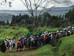 ada-luka-lebam-dan-banyak-luka-tembak-6-jenazah-anggota-fpi-dikuburkan-berikut-lokasi-pemakaman.jpg