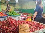 aktivitas-jual-beli-di-pasar-baru-pangkalan-kerinci-pelalawan.jpg