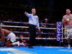 anthony-joshua-terjatuh.jpg