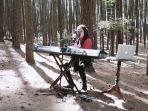 ariani-nisma-putri-ciptakan-lagu-untuk-orangtuanya_20171120_160407.jpg