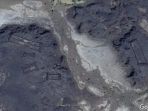 arkeolog-menemukan-400-bangunan-batu-misterius-di-tepi-gunung-berapi-di-arab-saudi_20171117_120035.jpg