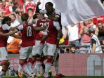 arsenal-rayakan-kemenangan-laga-community-shield_20170807_081124.jpg