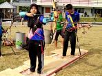 atlet-panahan-bidik-target-batu-es_20160906_172212.jpg