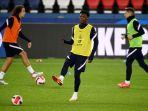 aurelien-tchouameni-tengah.jpg