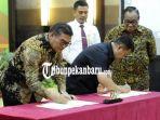 bank-riau-kepri-kembali-perpanjang-kerjasama-bidang-datun-bersama-kejati-dan-kejari-se-riau.jpg