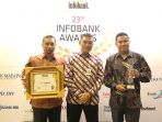bank-riau-kepri-raih-predikat-sangat-bagus-selama-10-tahun-berturut-turut_20180816_104645.jpg