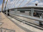 besi-di-atas-Jembatan-Siak-IV-Pekanbaru-hilang.jpg