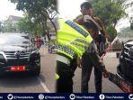breaking-news-mobil-dinas-anggota-dewan-asal-sumbar-ditilang-di-pekanbaru-pakai-3-lapis-plat-nomor.jpg