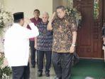 calon-presiden-nomor-urut-02-prabowo-subianto-tiba-di-kediaman-sby.jpg