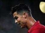 cristiano-ronaldo-kini-tampaknya-tak-bisa-bermain-di-liga-champions.jpg