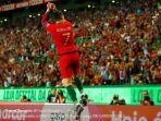 cristiano-ronaldo-merayakan-gol-untuk-timnas-portugal.jpg